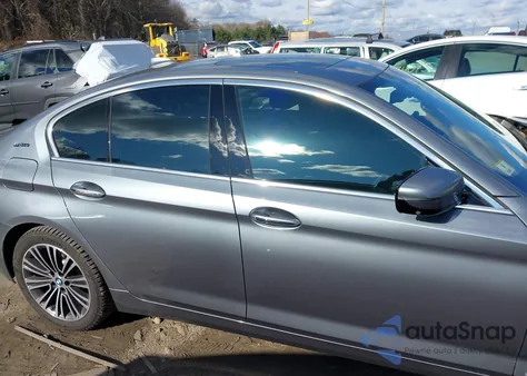 2018 BMW 530E xDrive Iperformance z USA, uszkodzony, nr VIN WBAJB1C57JB374572